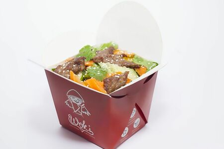 Салат с говядиной и овощами