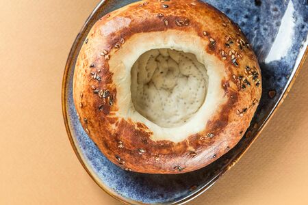 Лепешка с кунжутом