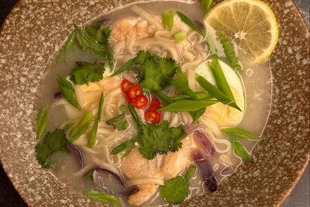 Рамен с курицей и домашней лапшой