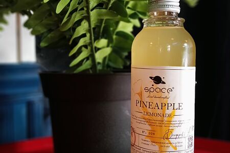 Space - Pineapple