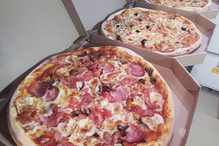 Пиццы Московская, Турецкая, Кавказская