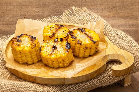 Кукуруза на огне