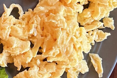 Скрэмбл из трех яиц