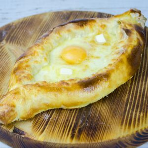 Хачапури по-аджарски