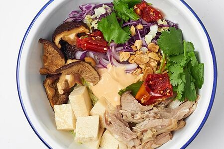 Салат со свининой Чар-су