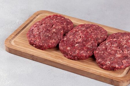 Котлеты для бургеров из ягнёнка. 6 штук