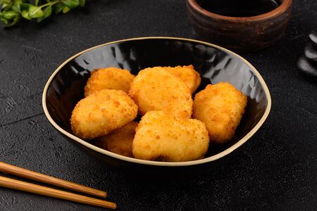 Куриные наггетсы