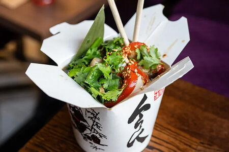 Лапша рисовая с курицей