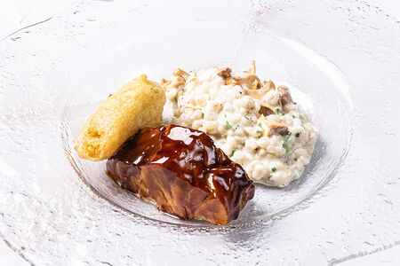 Спинка трески с перлотто и лисичками