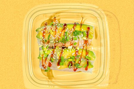 Немы с курицей и авокадо