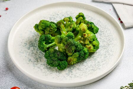 Брокколи на гриле