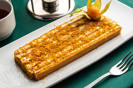 Медовик cо сливочно-сметанным кремом