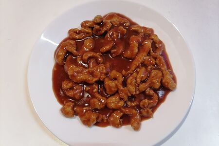 Свинина Вишня