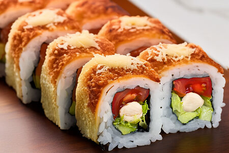 Горячий ролл с курицей