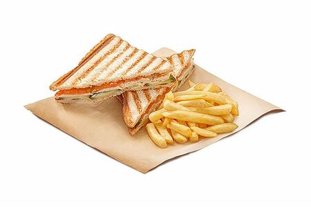 Сэндвич c курицей и картофелем фри