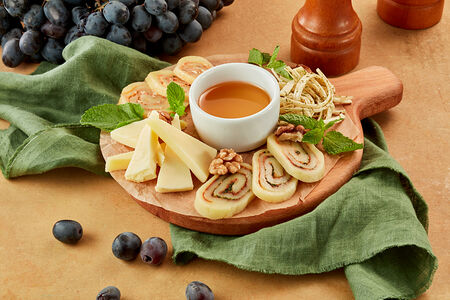 Ассорти грузинских сыров