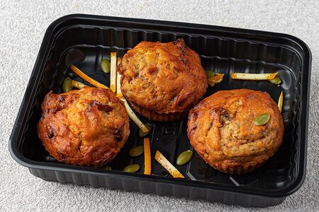 ПП-маффины с морковью, финиками и орехом