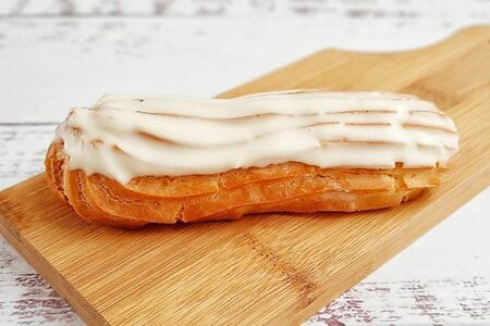 Эклер Сырный