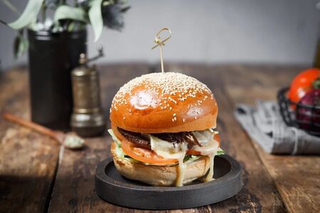 Бургер фирменный Микс точка