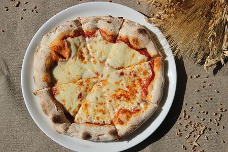 Пицца Маргарита