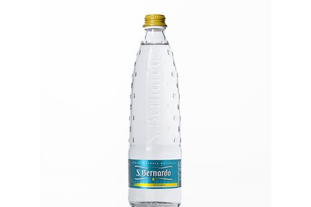 Вода минеральная S. Bernardo