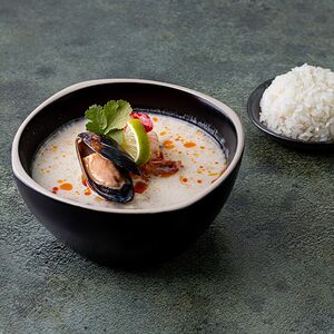 Том кха с морепродуктами половина порции