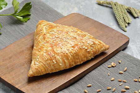 Самса из говядины