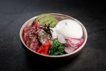 Поке с тунцом