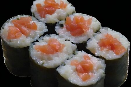 Мини-ролл с тунцом