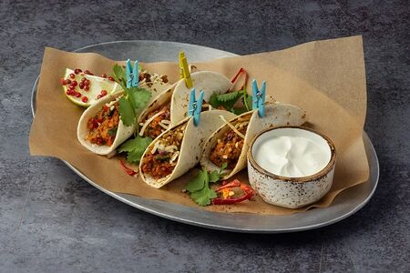 Тако с говядиной