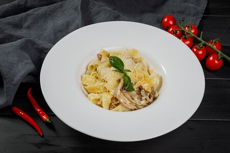 Феттуччине с белыми грибами