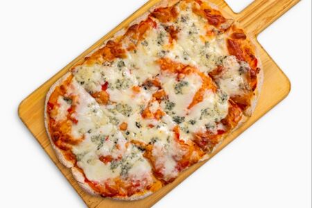 Пицца сырная