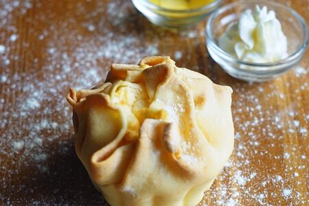 Соффиони с сырным кремом