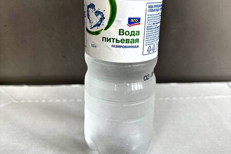 Вода питьевая Aro газированная