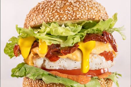 Бургер с треской мини