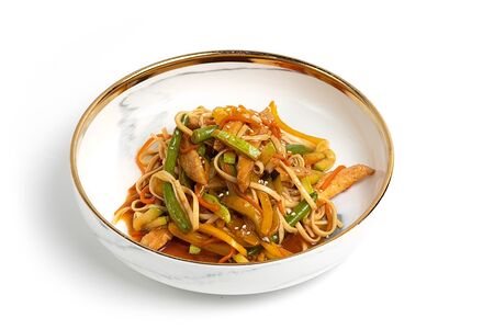 Лапша удон с курицей