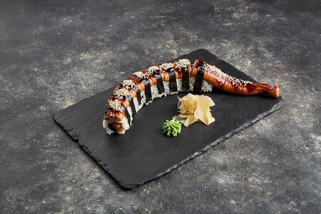 Ролл Дракон