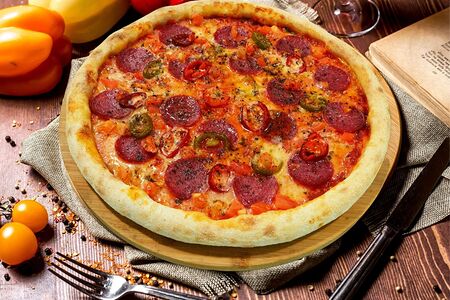 №35 Пицца Огненная салями