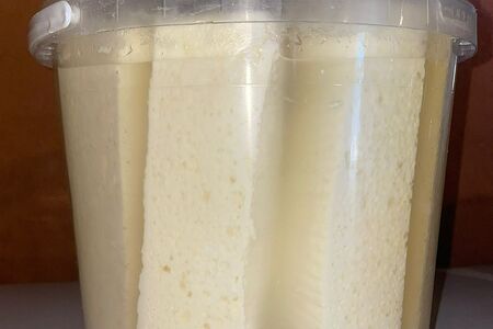 Сыр в рассоле домашний