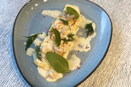 Омлет с креветками в сливочном соусе