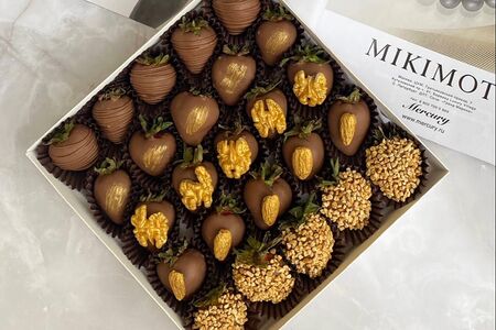 Клубника в шоколаде Rich