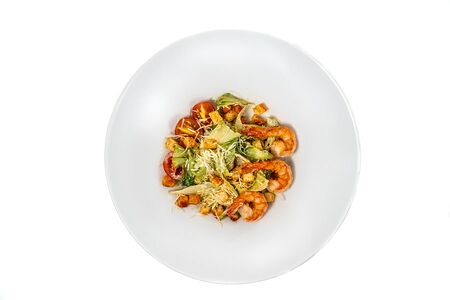Салат Цезарь с креветками