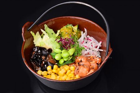 Поке с лососем