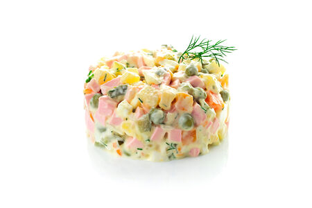 Салат Оливье по домашнему (Доставка)