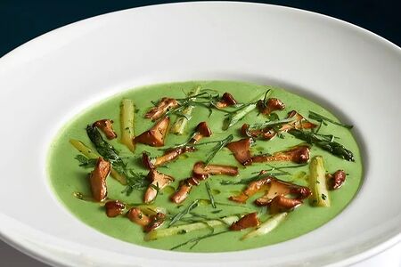 Крем-суп из цукини с лисичками