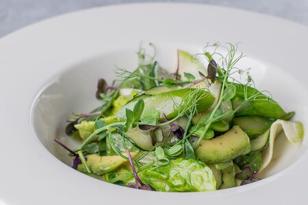 Зелёный салат