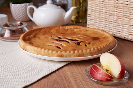 Осетинский пирог с яблоками