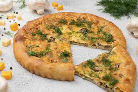 Пирог-пицца с грибами и картофелем