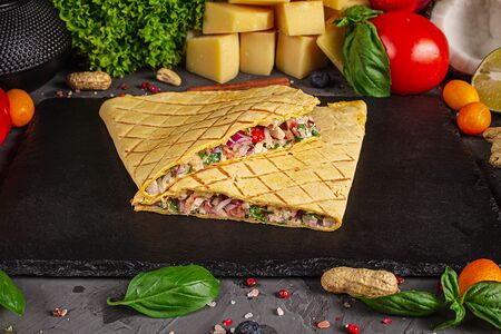 Кесадилья с курицей