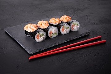 Ролл Запечённый Лосось